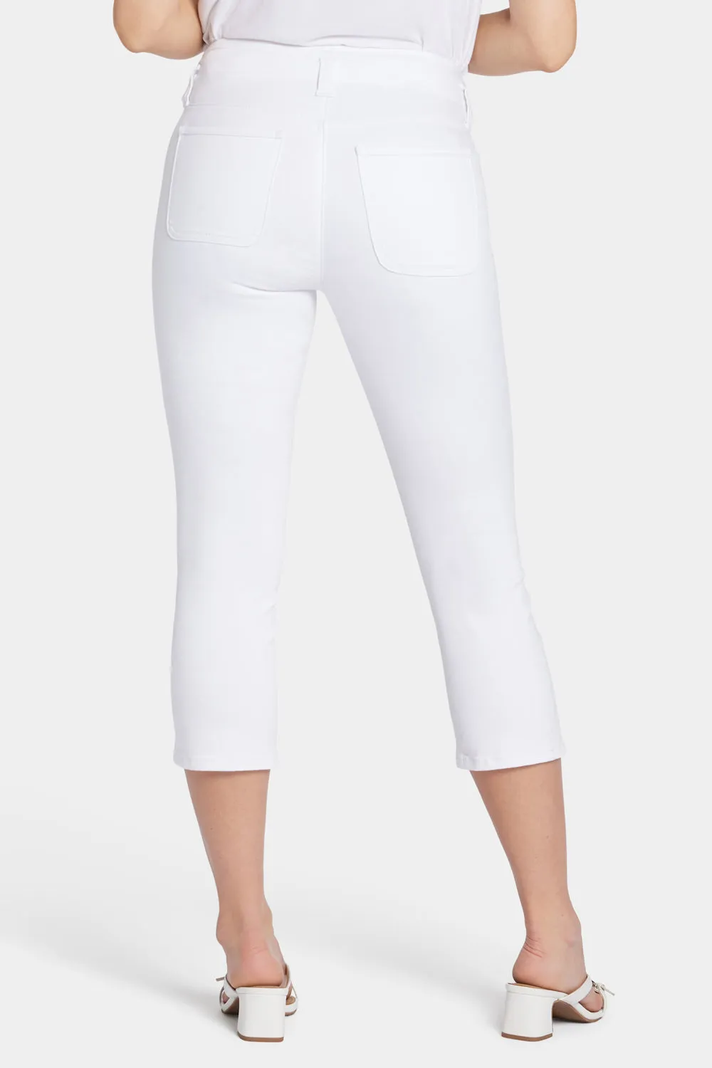 Ami Skinny Capri Jeans In Petite - Optic White