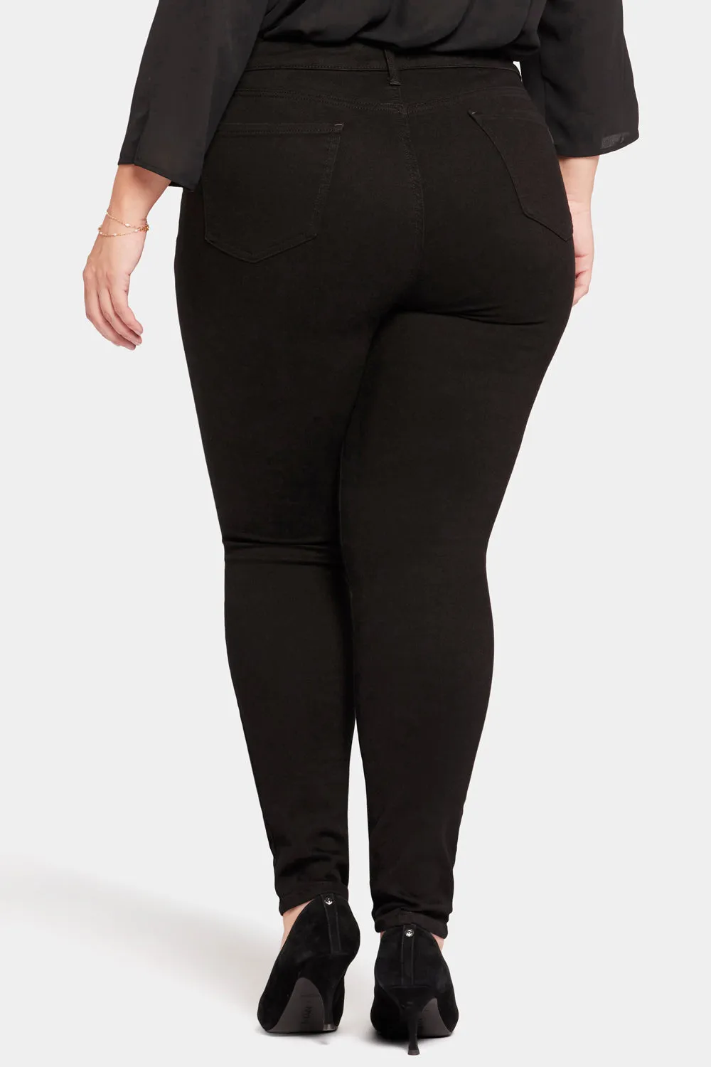 Ami Skinny Jeans In Plus Size - Black