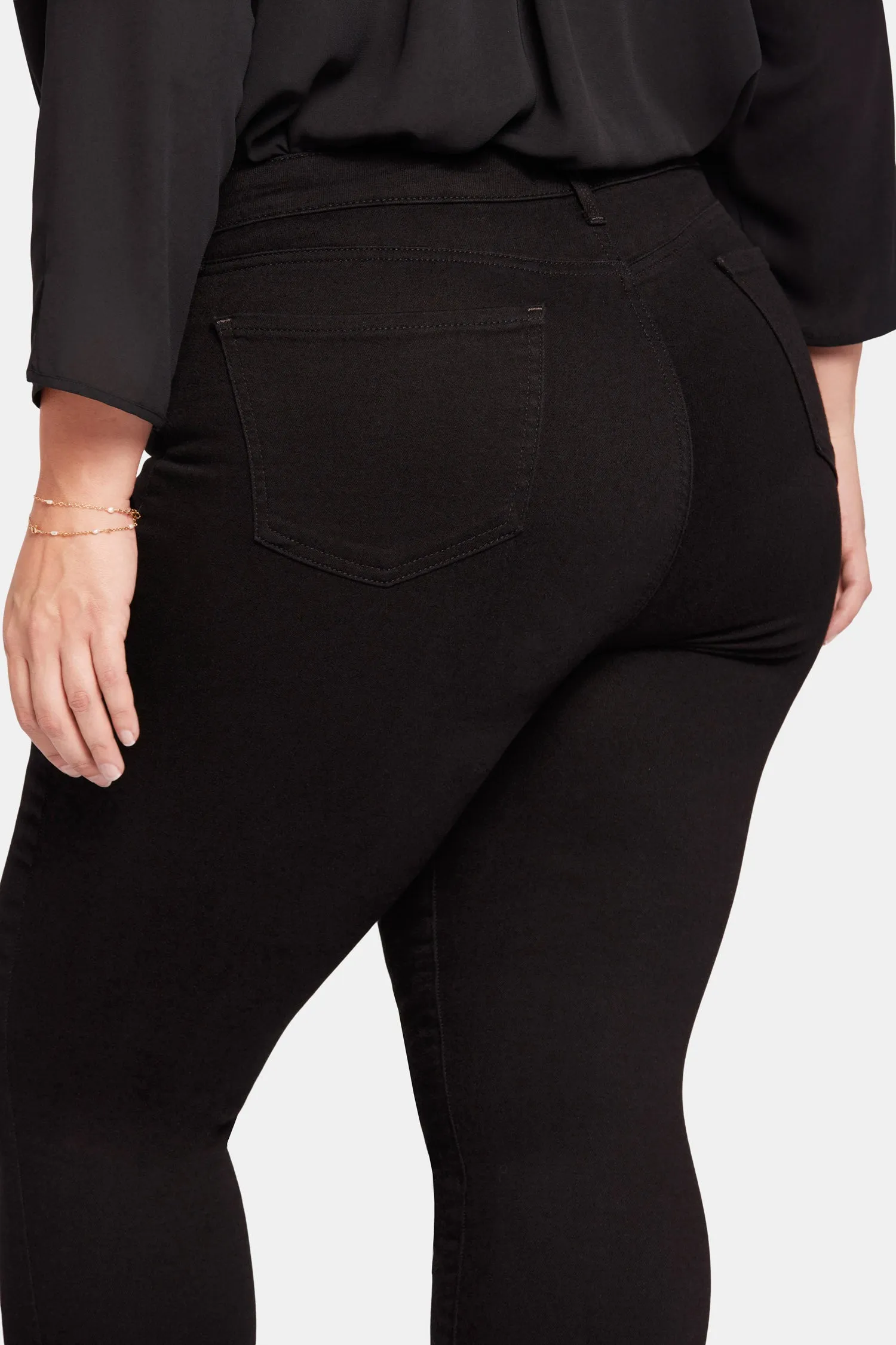 Ami Skinny Jeans In Plus Size - Black