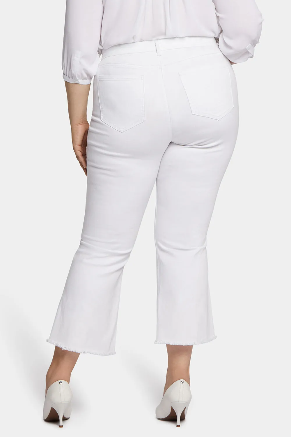 Ava Flared Ankle Jeans In Plus Size - Optic White