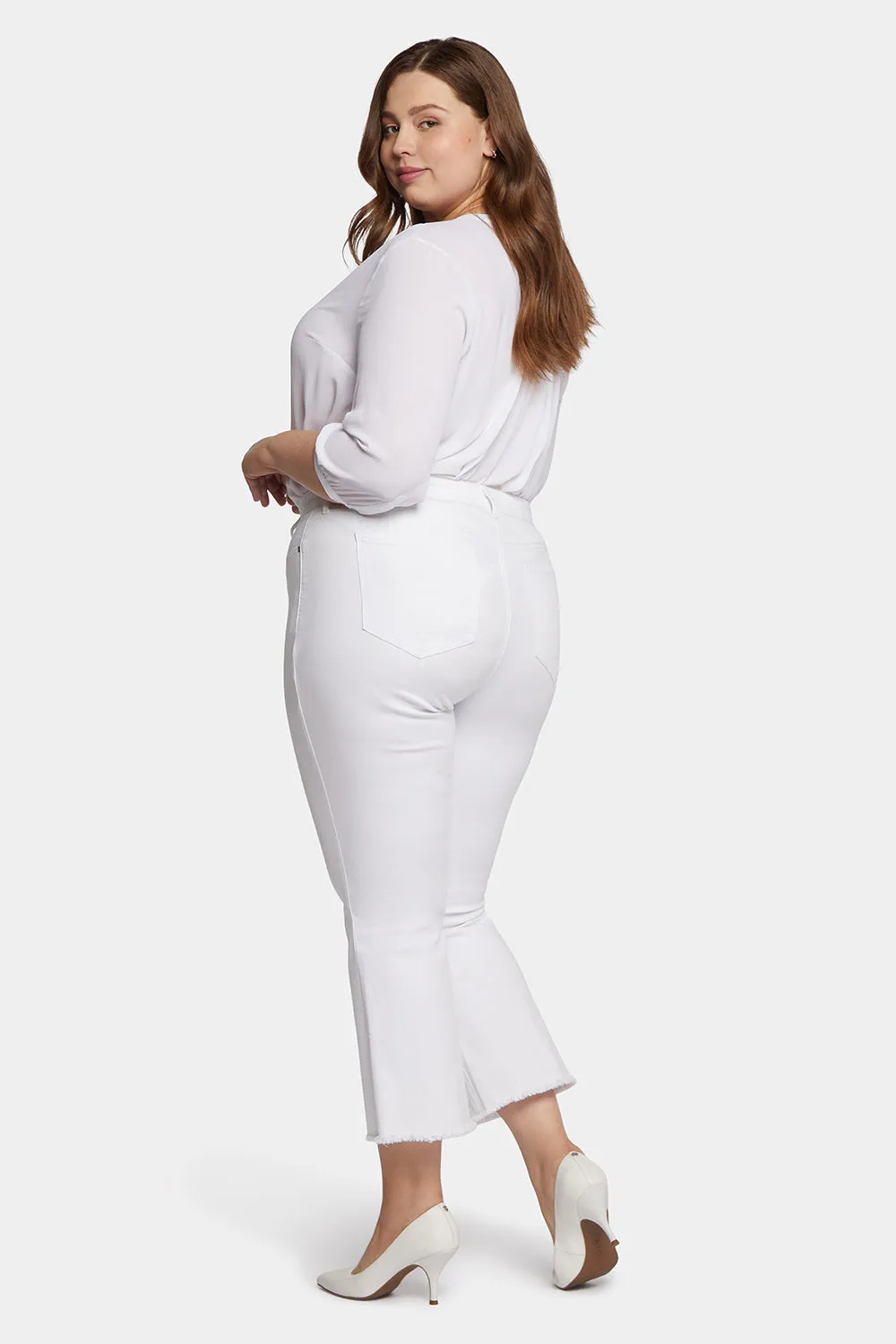 Ava Flared Ankle Jeans In Plus Size - Optic White