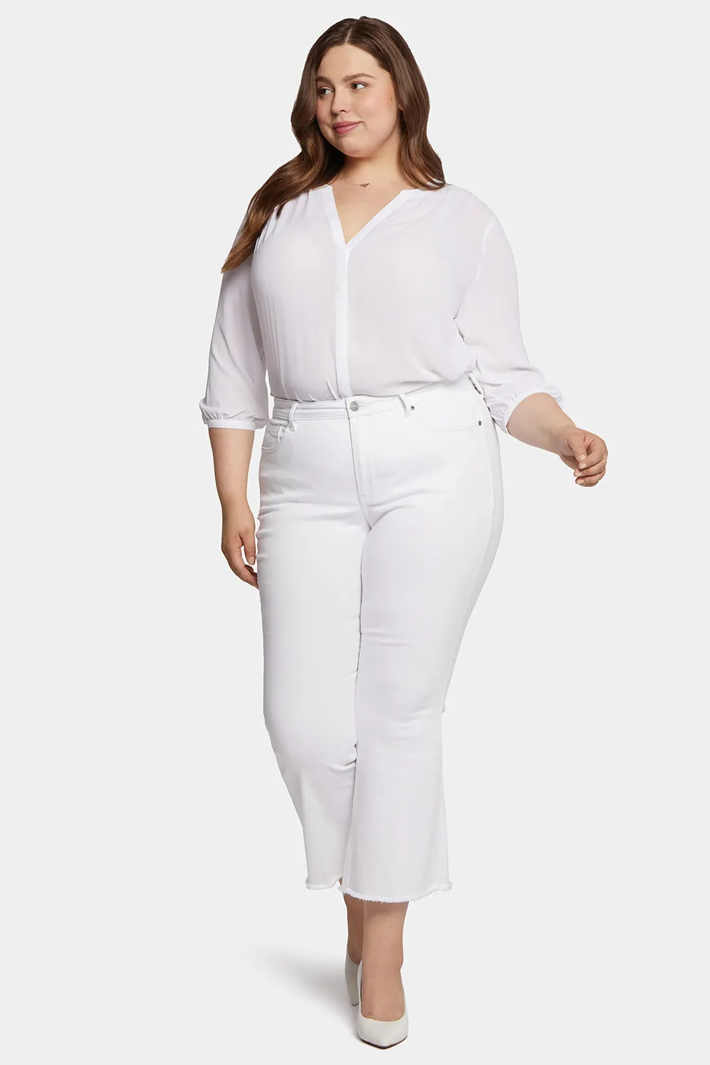 Ava Flared Ankle Jeans In Plus Size - Optic White