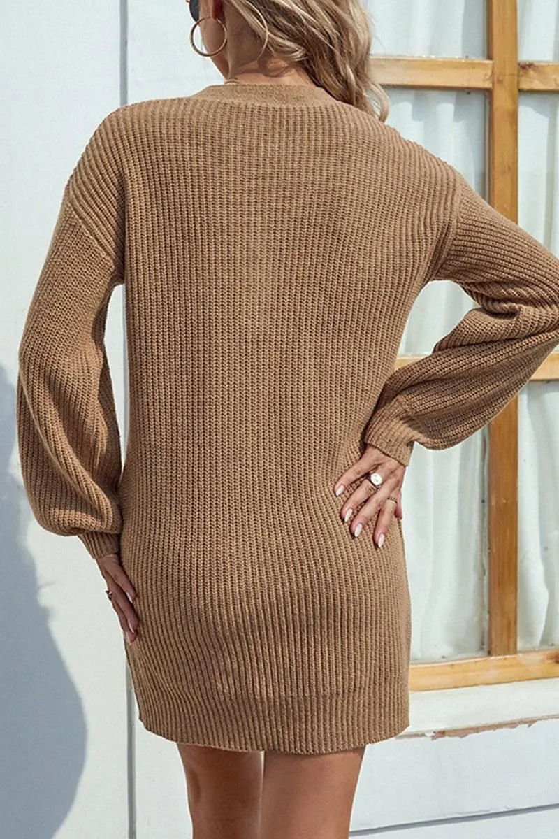 BUTTON NECK KNITTED SWEAT SKIRT