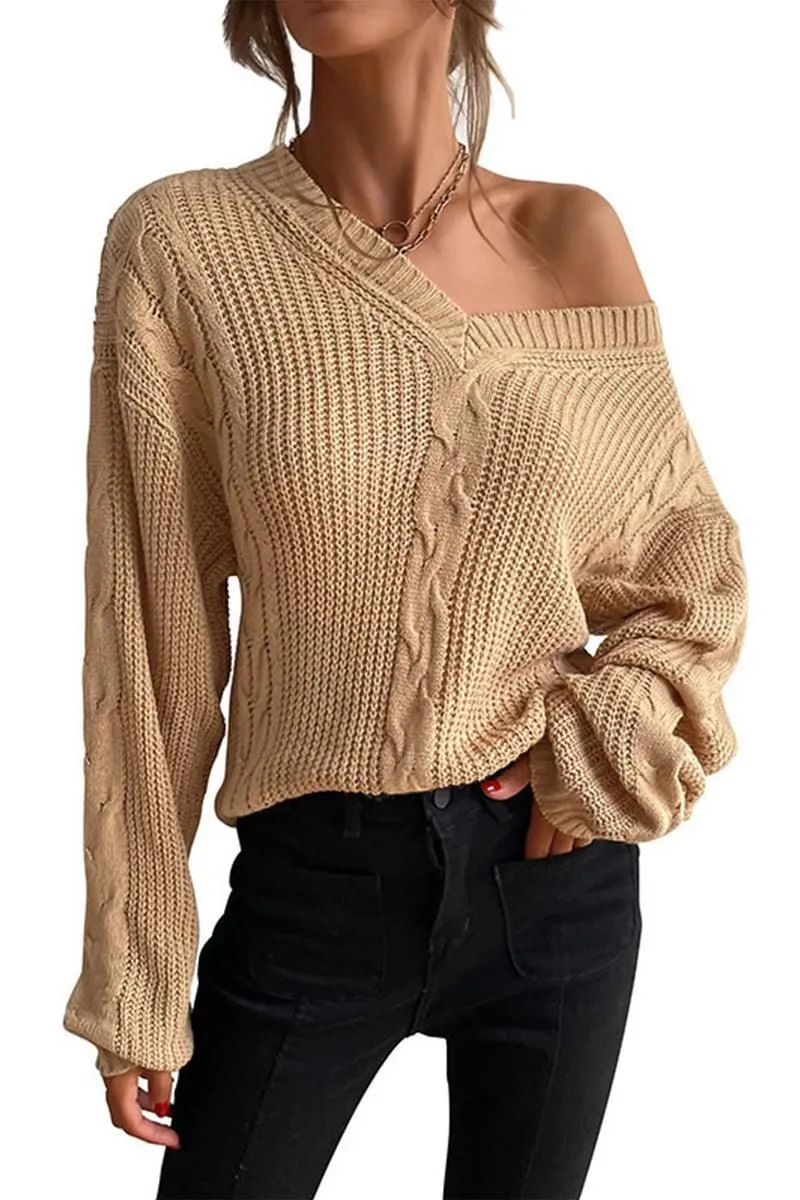 CABLE KNIT LOOSE FIT CASUAL SWEATER