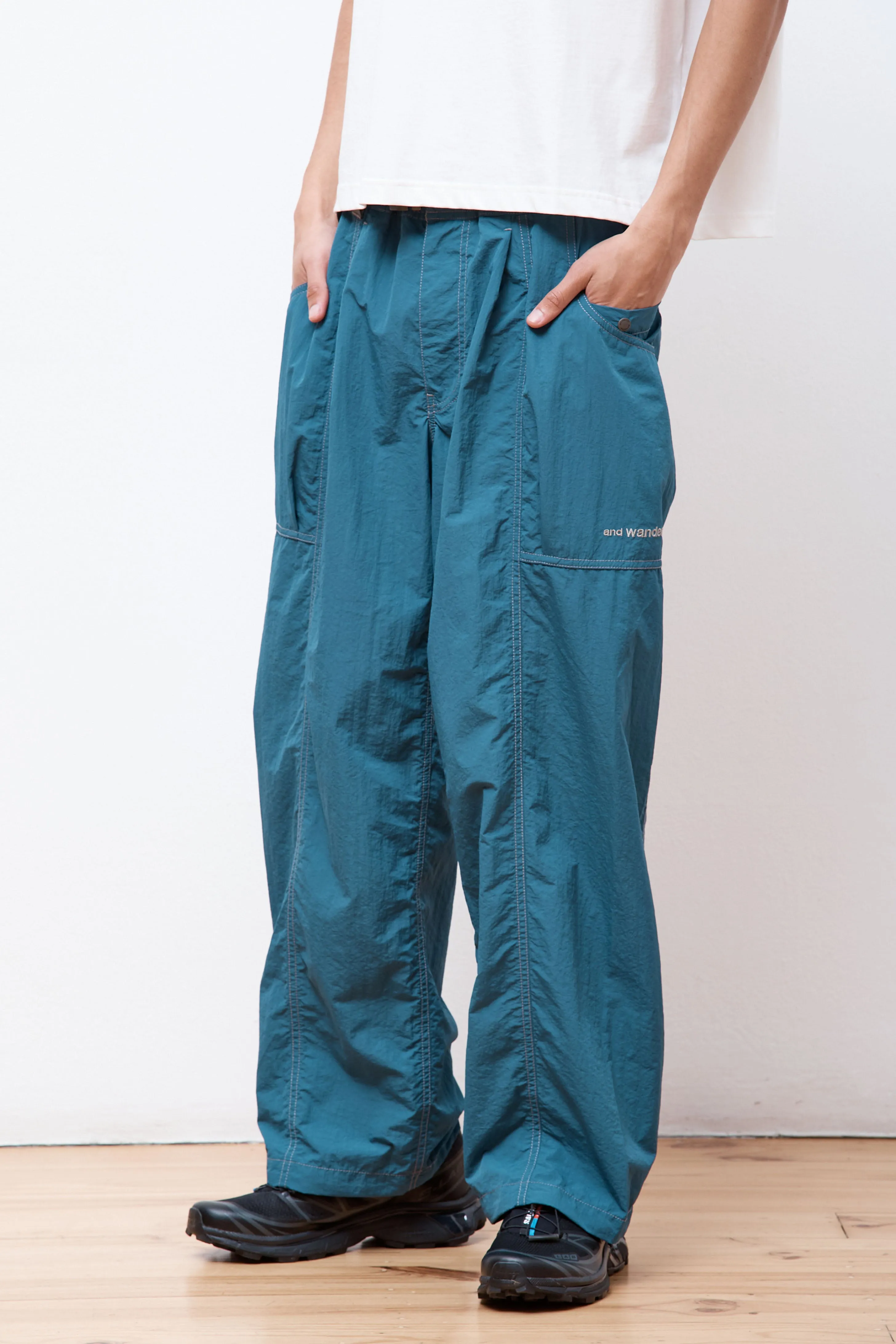 Crinkled Nylon Pants Blue