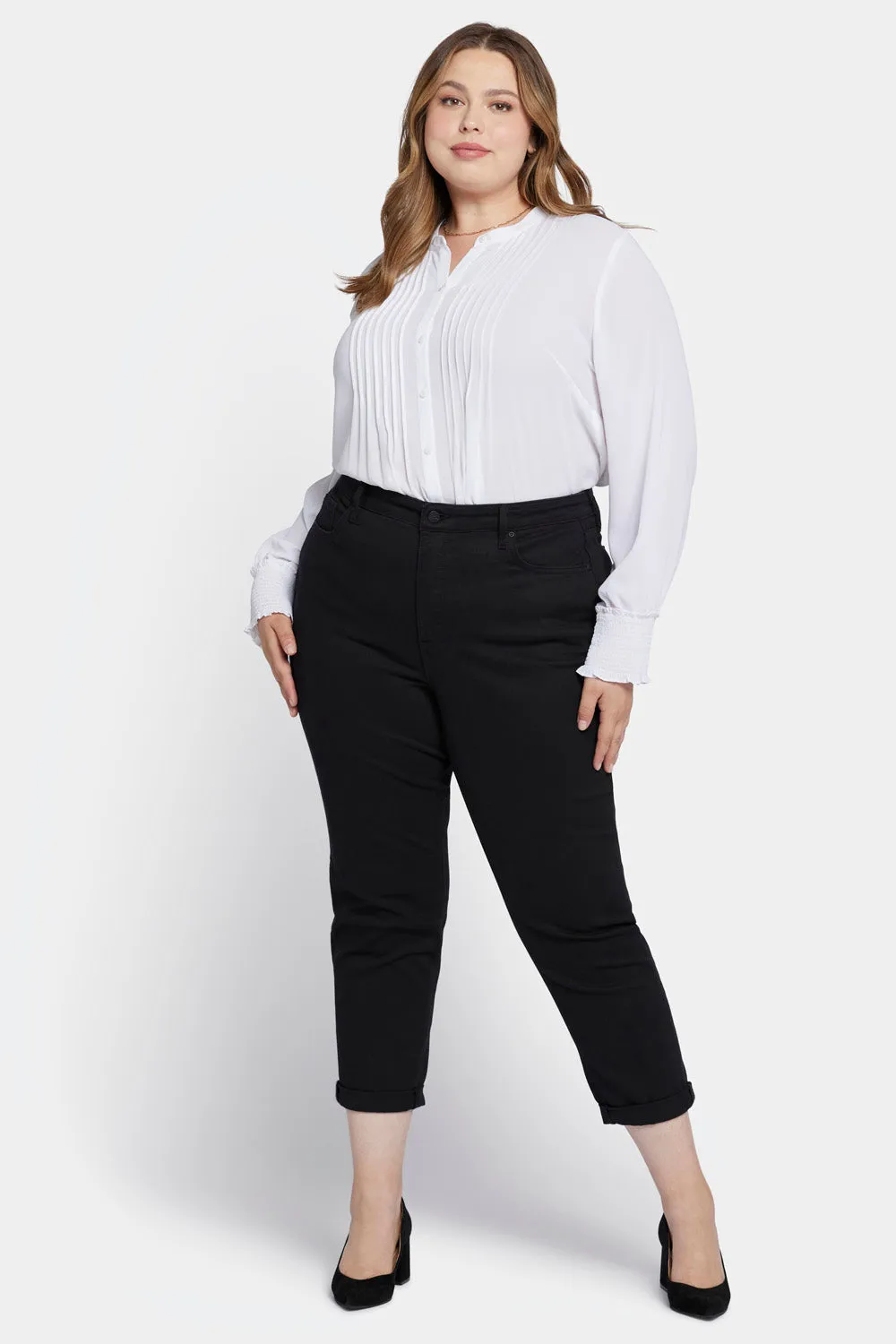 Margot Girlfriend Jeans In Petite Plus Size - Black