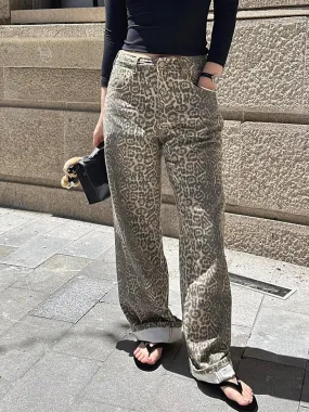 Natalia | Baggy Leopard Jeans