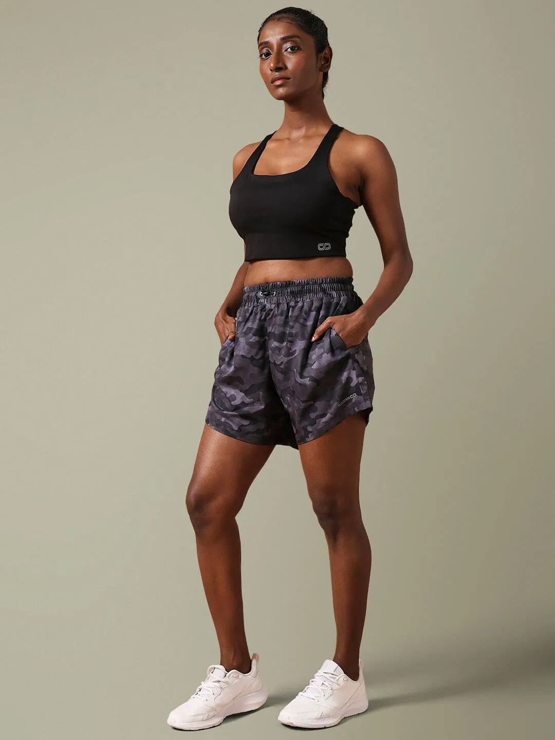 Pacer Shorts Dark Camo