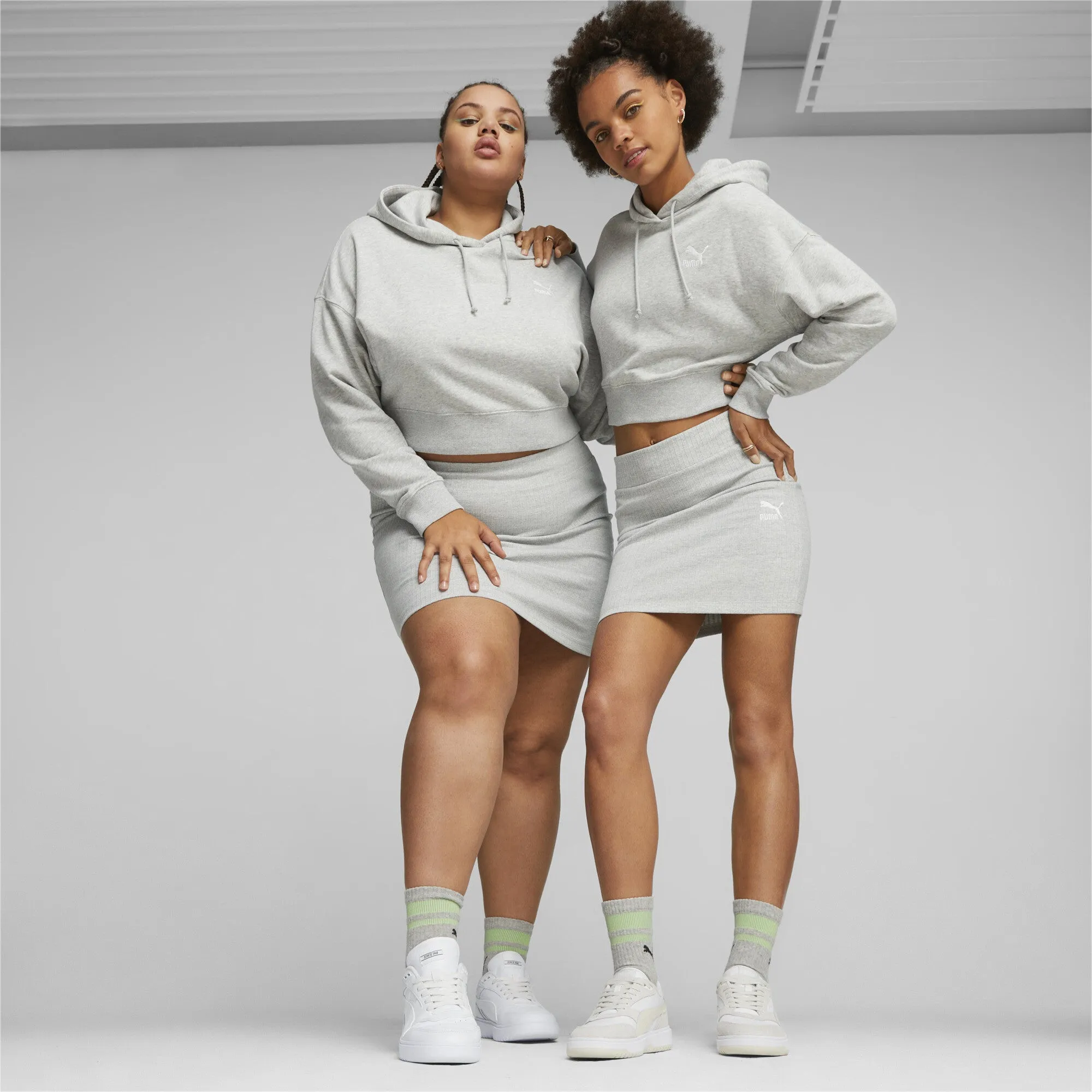 PUMA Classics Cropped Women's Hoodie TR