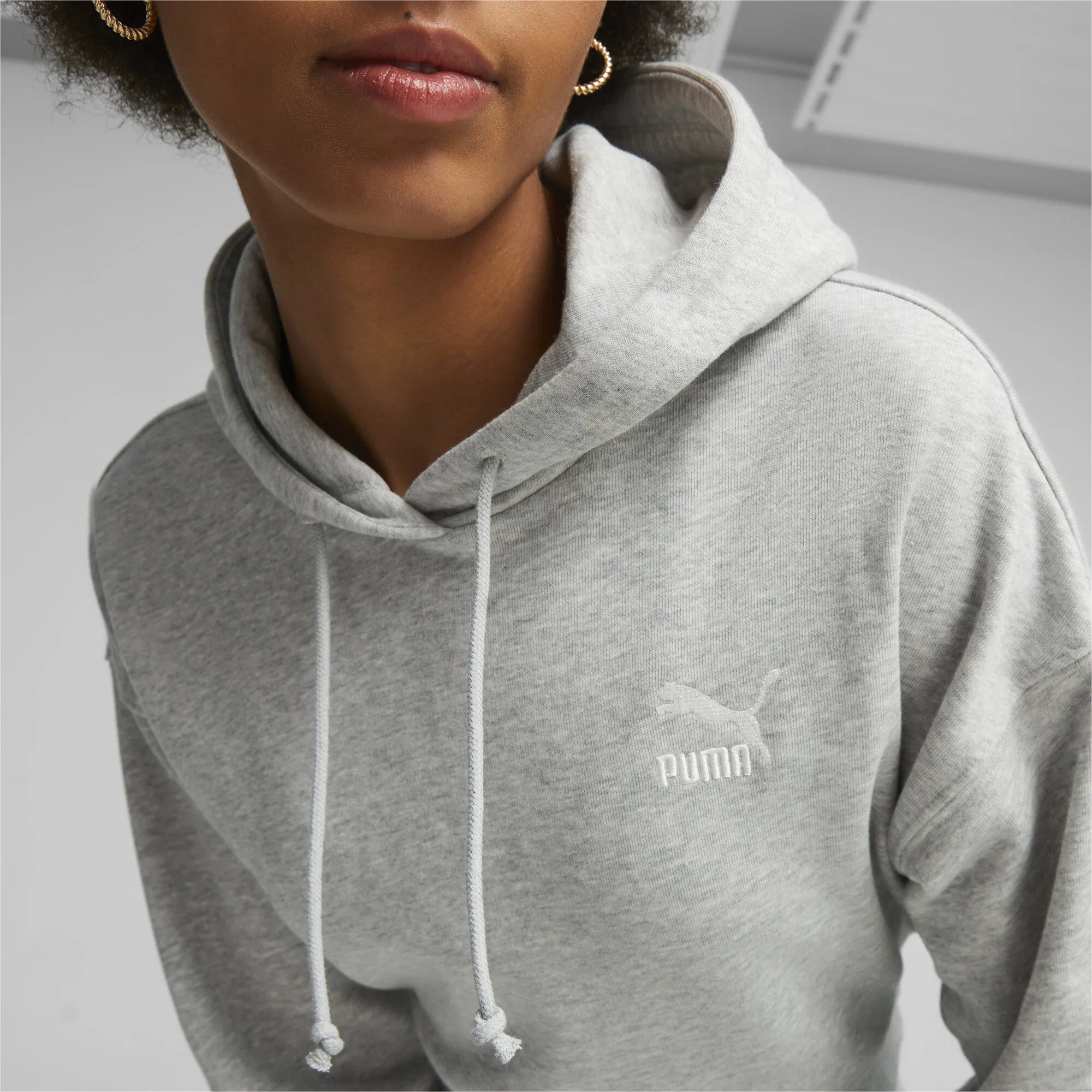 PUMA Classics Cropped Women's Hoodie TR